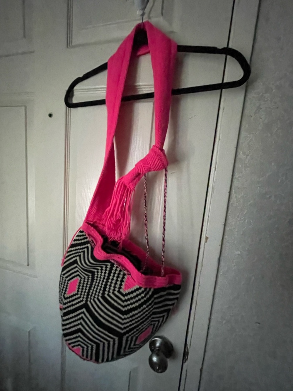 Geometric Handwoven Pink & Black Shoulder Bag Coachella Stagecoach festival